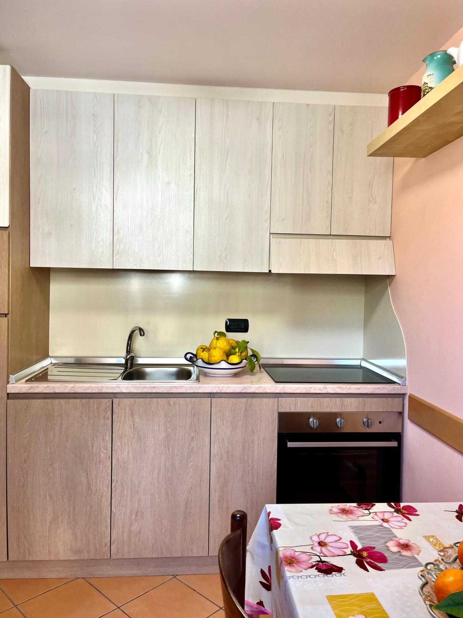 Villa Anna مينوري المظهر الخارجي الصورة